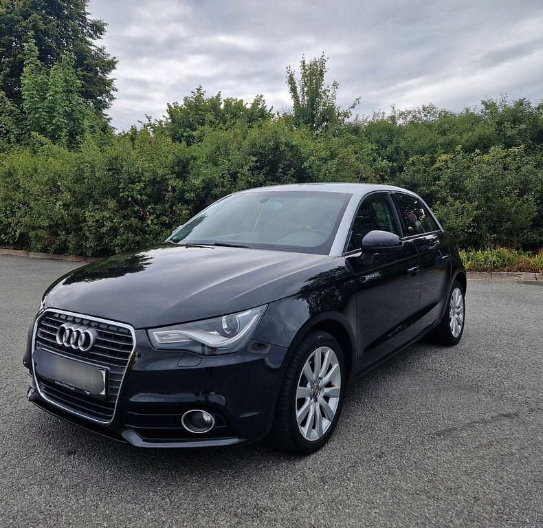 Gebraucht Audi A1 Sportback Ambition 122 PS (89 kW) 2013 Schwarz Kleinwagen
