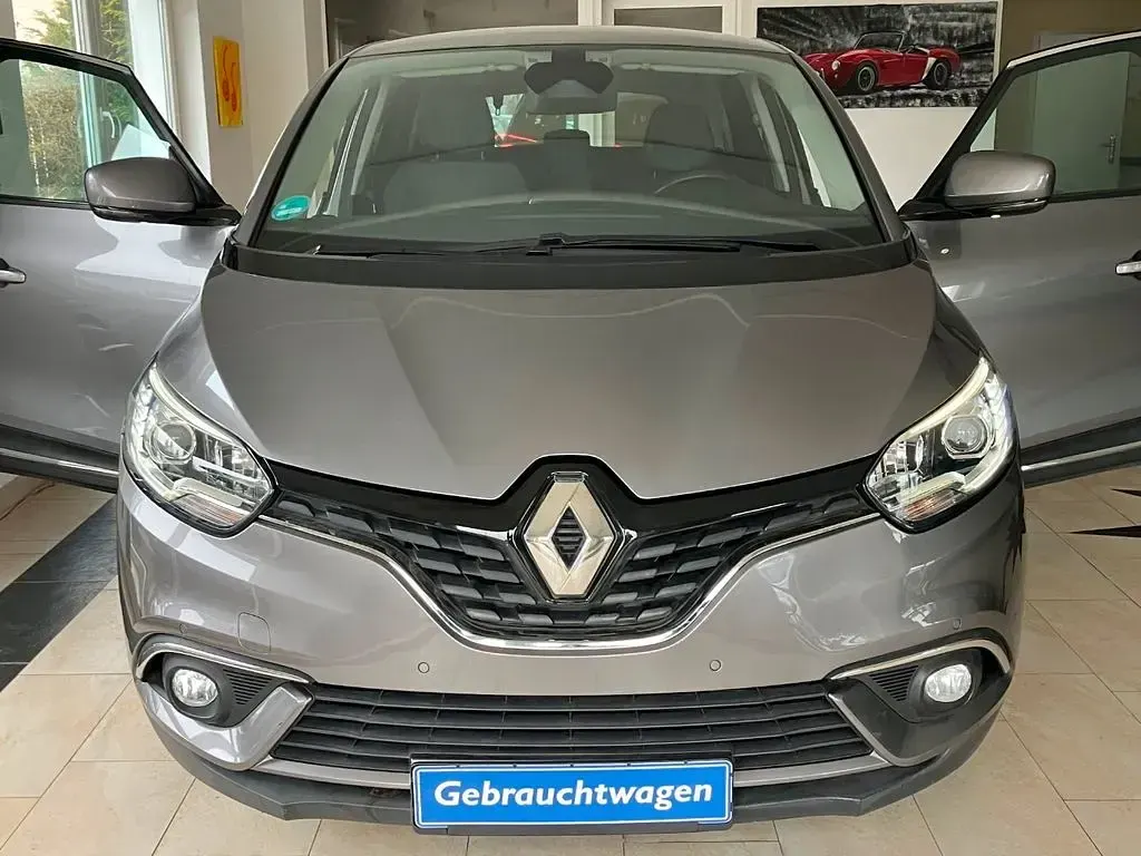 Usata Renault Scenic E-Tech Experience 116 CV (85 kW) 2017 Grigio Monovolume