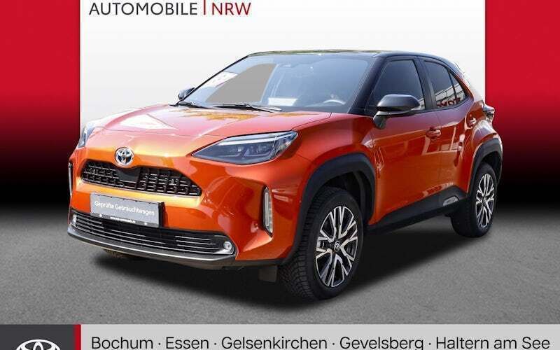 Orange Gebraucht 2023 Toyota Yaris Cross Edition SUV | 28.979 € (Etwas zu teuer) - Bild 1/4
