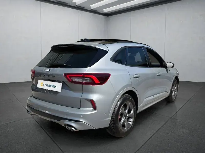 Gebraucht Ford Kuga ST-Line X 186 PS (136 kW) 2024 Silber SUV