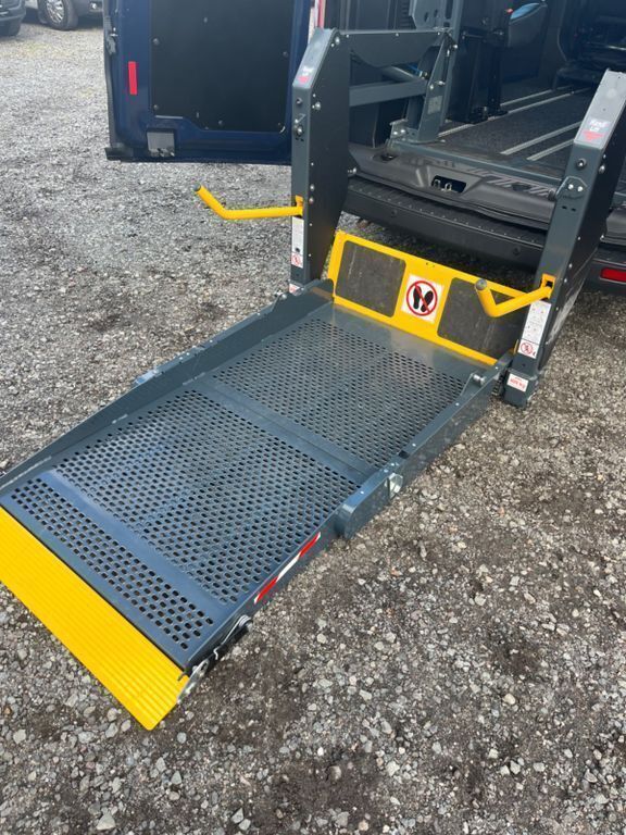 Gebraucht Ford Transit Custom 131 PS (96 kW) 2017 Blau Van / Kleinbus