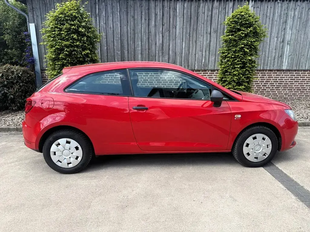 Gebraucht Seat Ibiza SC Reference 86 PS (63 kW) 2013 Rot Kleinwagen