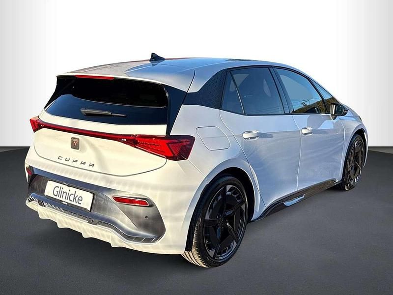 Second-hand Cupra Born 169 kW (231 CP) 2025 Alb Hatchback