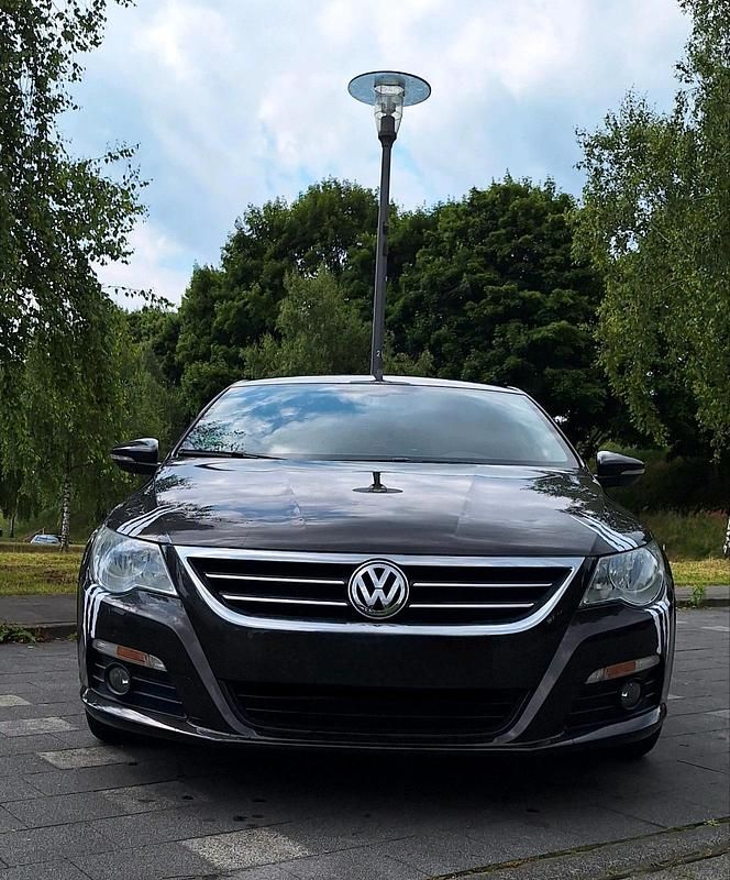 Grau Gebraucht 2011 VW CC Limousine | 5.999 € (Guter Preis) - Bild 1/4