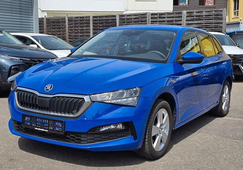 Gebraucht Skoda Scala Ambition 110 PS (80 kW) 2022 Blau Kleinwagen