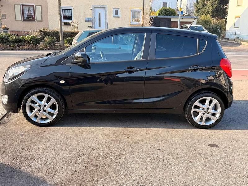 Używany Opel Karl Exklusiv 75 KM (55 kW) 2015 Czarny Hatchback