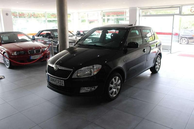 Schwarz Gebraucht 2012 Skoda Fabia Kleinwagen | 2.990 € (Superpreis) - Bild 1/4