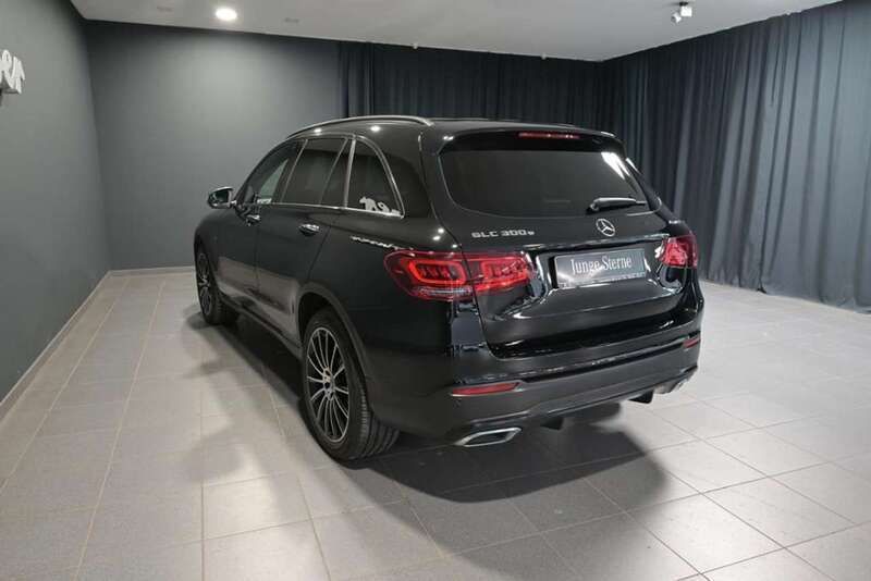 Gebraucht Mercedes GLC300 AMG 211 PS (155 kW) 2020 Schwarz schwarz SUV
