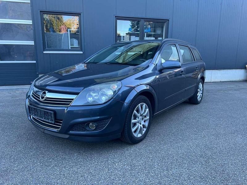 Gebraucht Opel Astra Sport 110 PS (80 kW) 2008 Blau Kombi