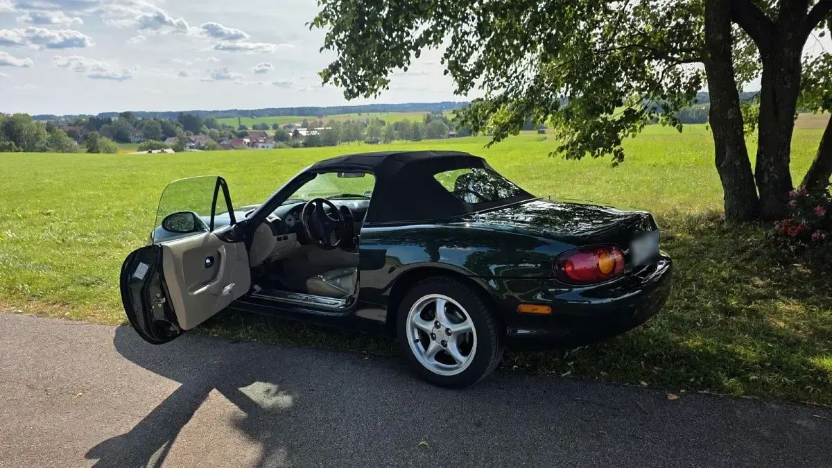 Gebraucht Mazda MX5 120 PS (88 kW) 2000 Grün Cabrio