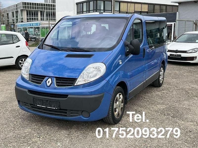 Gebraucht Renault Trafic Expression 114 PS (83 kW) 2014 Blau Van / Kleinbus
