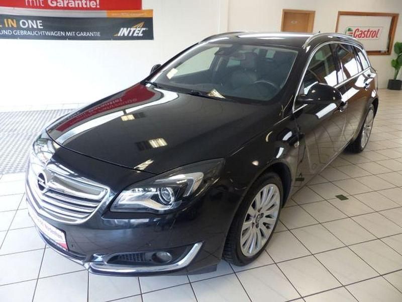 Gebraucht Opel Insignia Innovation 163 PS (119 kW) 2013 Graphitschwarz/carbon flash/midn (metallic) Kombi