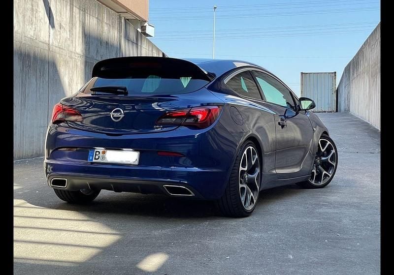 Gebraucht Opel Astra GTC OPC 280 PS (205 kW) 2013 Blau Limousine