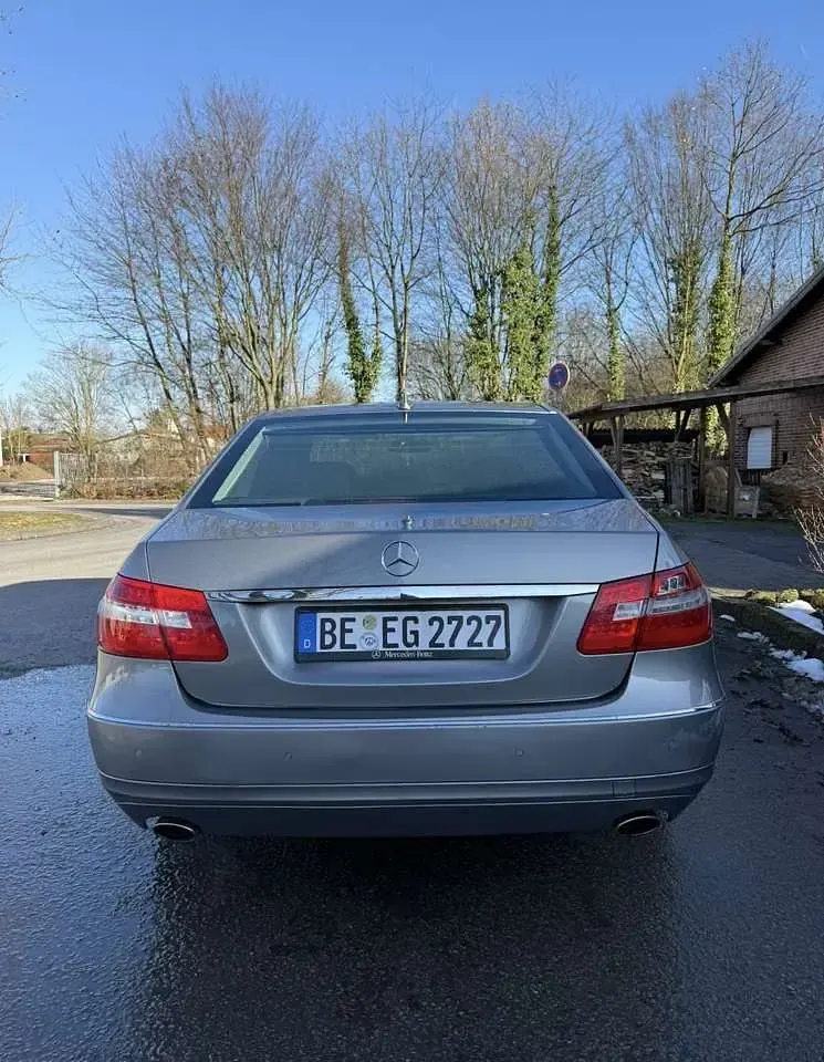 Gebraucht Mercedes E350 Elegance 292 PS (214 kW) 2009 Kombi