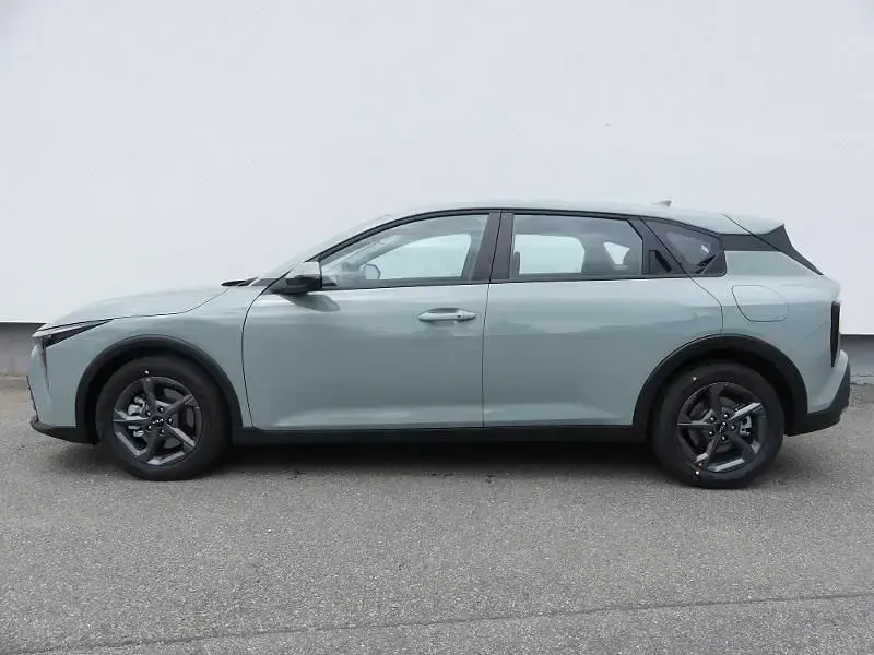 Neu Kia K4 Comfort 150 PS (110 kW) 2026 Grau Limousine