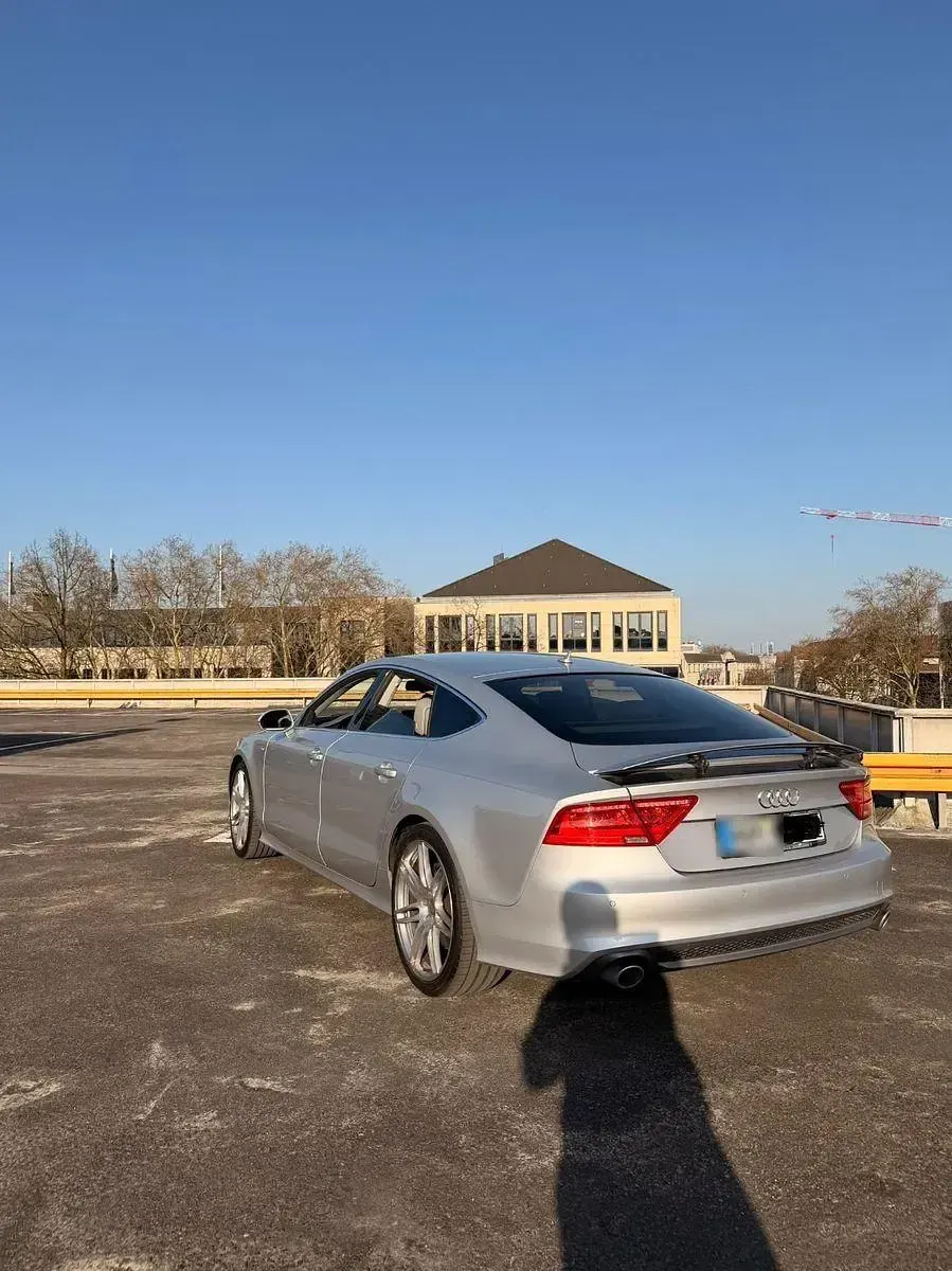 Gebraucht Audi A7 Sportback Sport 245 PS (180 kW) 2011 Silber Kleinwagen