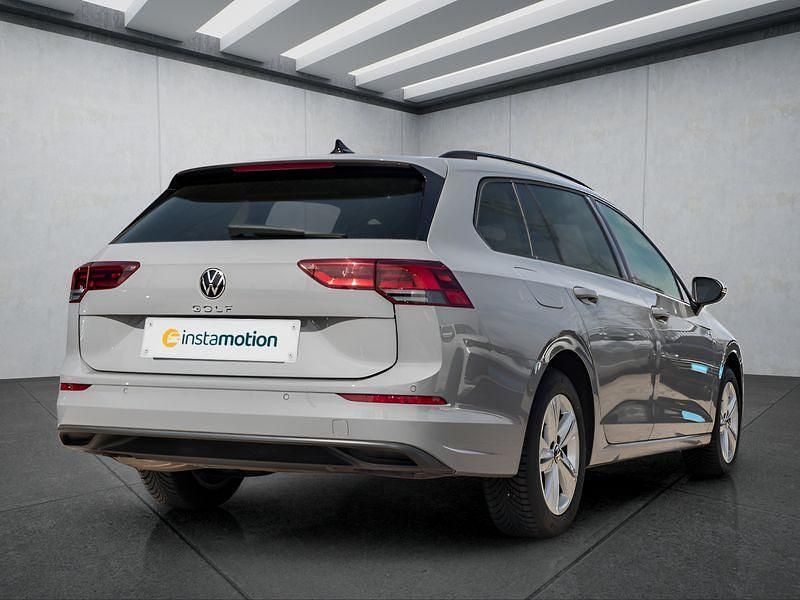 Gebraucht VW Golf VIII 150 PS (110 kW) 2022 Grau Kombi