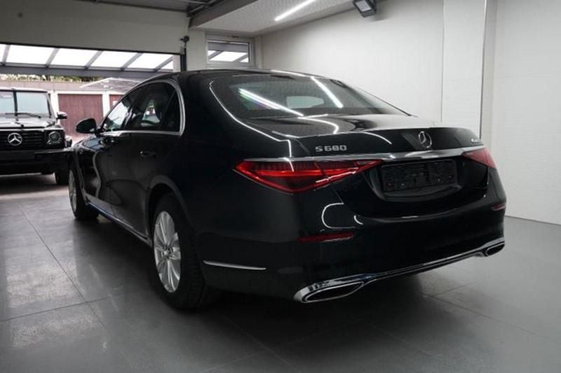 Gebraucht Mercedes S680 612 PS (450 kW) 2022 Schwarz Limousine