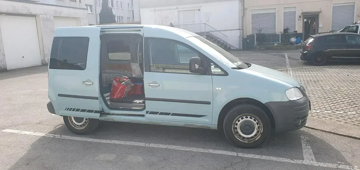 Gebraucht VW Caddy 69 PS (50 kW) 2007 Blau Van / Kleinbus
