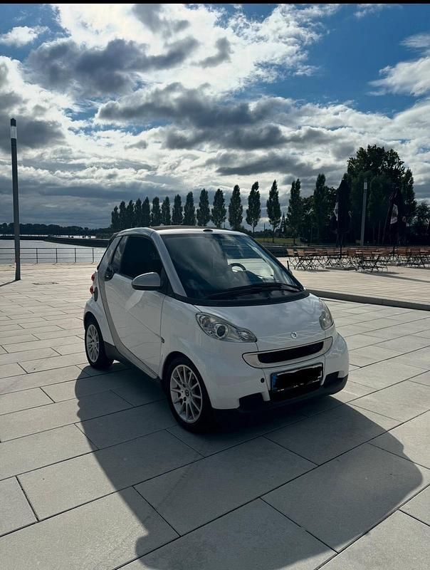Weiß Gebraucht 2008 Smart ForTwo Cabrio Cabrio | 4.600 € (Etwas zu teuer) - Bild 1/4