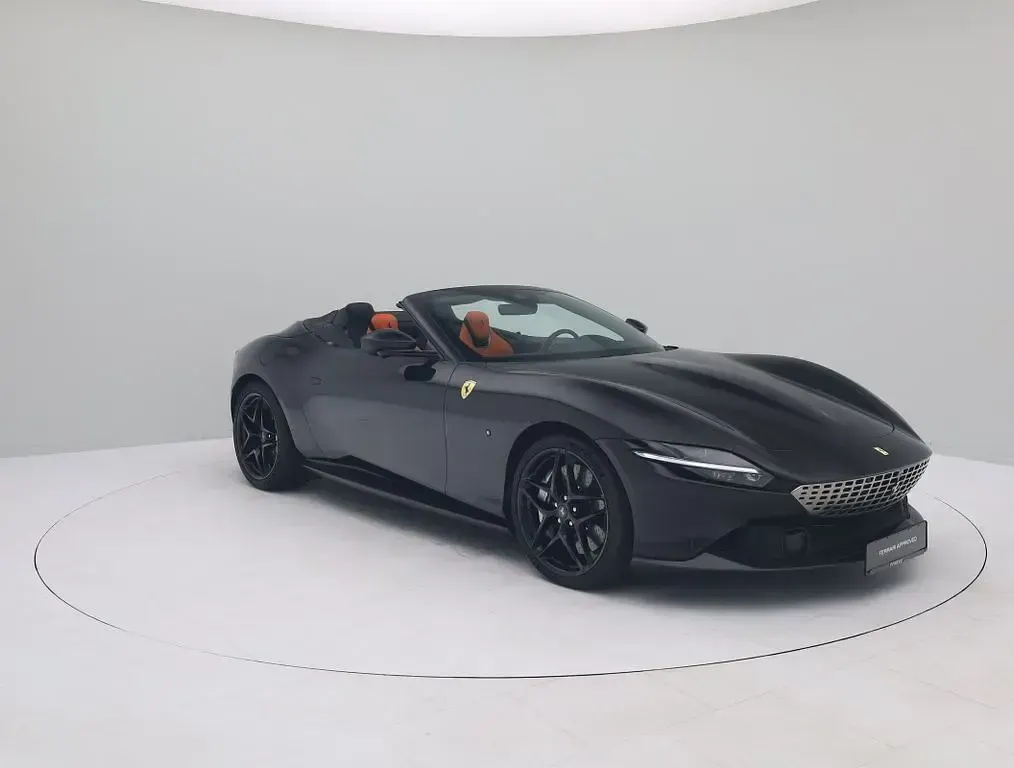 Gebraucht Ferrari Roma 620 PS (456 kW) 2024 Nero daytona Cabrio