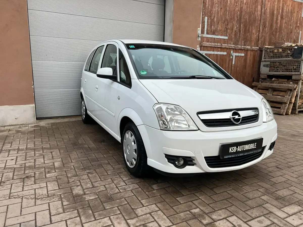 Używany Opel Meriva 90 KM (66 kW) 2007 Biały Minivan