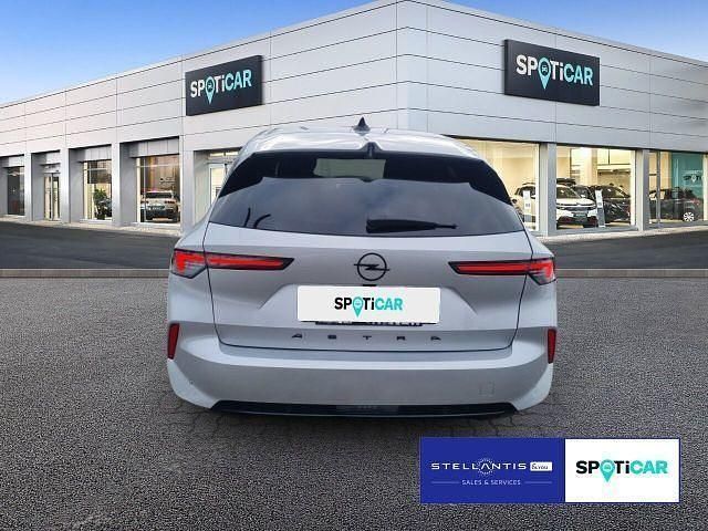Używany Opel Astra 131 KM (96 kW) 2024 Szary Sedan/Limuzyna