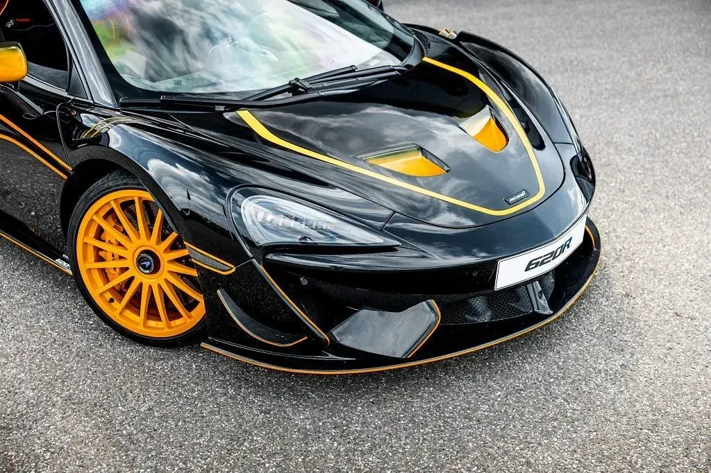 Gebraucht McLaren 620R 621 PS (456 kW) 2020 Schwarz Coupé