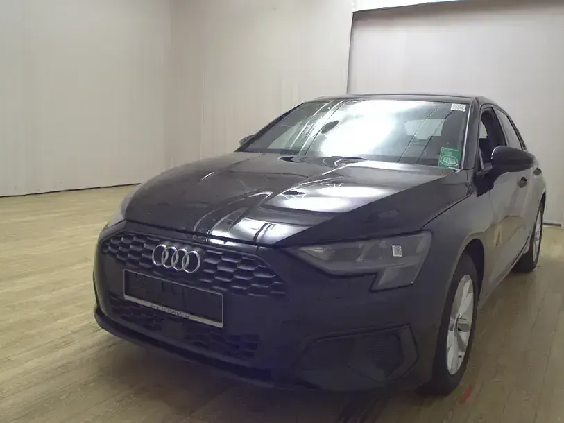 Gebraucht Audi A3 110 PS (80 kW) 2022 Other Limousine
