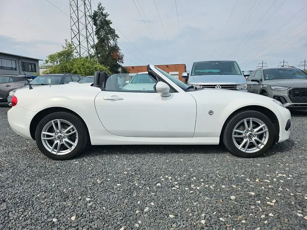 Gebraucht Mazda MX5 Center-Line 126 PS (92 kW) 2013 Weiß Cabrio