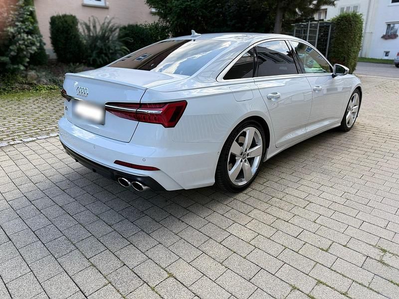 Gebraucht Audi S6 Premium 344 PS (253 kW) 2022 Weiß Limousine
