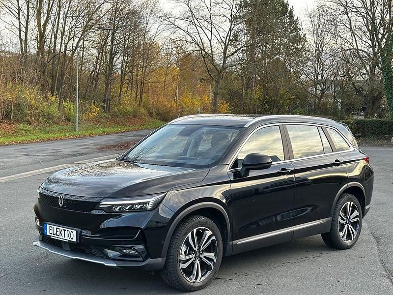 Schwarz Gebraucht 2024 Elaris Beo SUV | 19.700 € - Bild 1/4