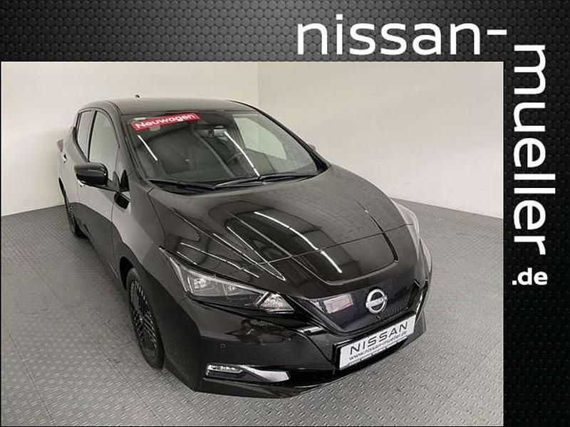 Schwarz Neu 2024 Nissan Leaf N-Connecta Kleinwagen | 23.880 € (Guter Preis) - Bild 1/4