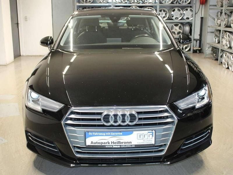 Gebraucht Audi A4 Sport 150 PS (110 kW) 2017 Brillantschwarz Limousine