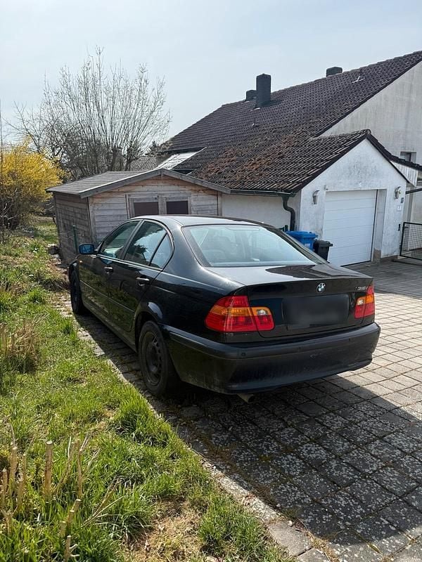 Gebraucht BMW 316 116 PS (85 kW) 2003 Schwarz Limousine