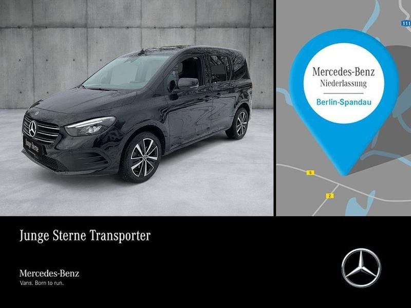 Gebraucht Mercedes T180 Progressive 116 PS (85 kW) 2023 Schwarz Van / Kleinbus