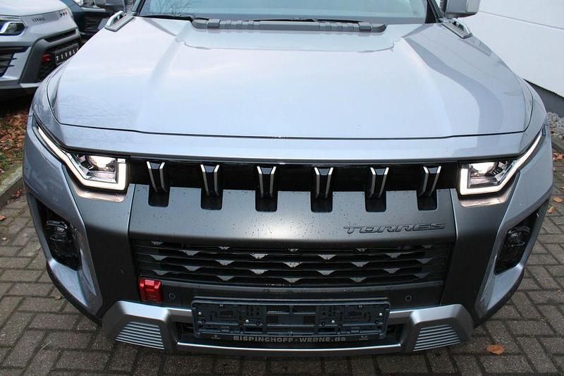 Usata KGM Torres Quartz 163 CV (119 kW) 2024 Grigio SUV
