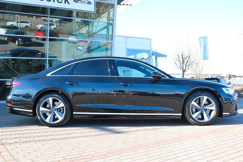Gebraucht Audi A8 Sport 462 PS (339 kW) 2024 Schwarz Limousine