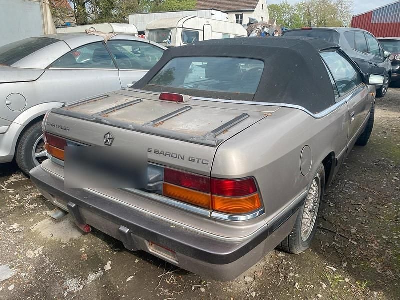 Occasion Chrysler Le Baron 148 ch (108 kW) 1991 Doré Cabriolet