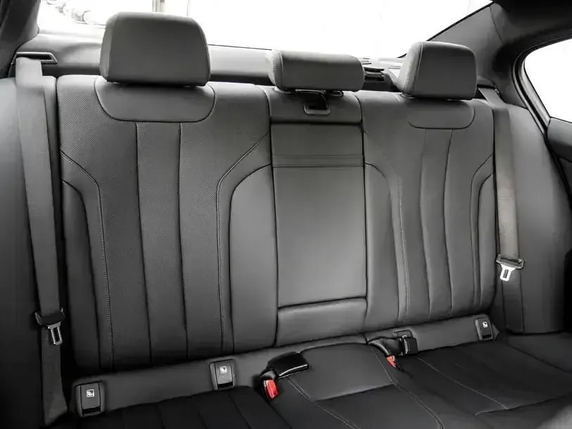 Gebraucht BMW 530 Efficient Dynamics 252 PS (185 kW) 2022 Schwarz Limousine