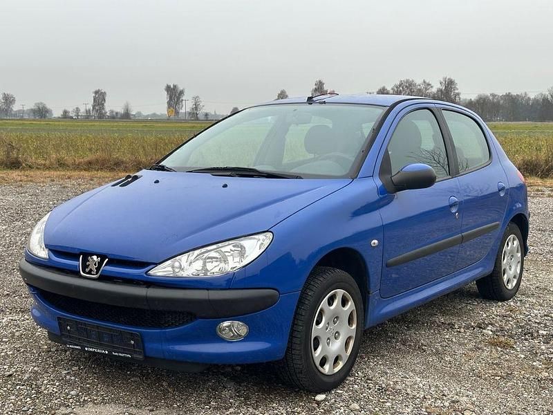 Blau Gebraucht 2005 Peugeot 206 Filou Limousine | 990 € (Guter Preis) - Bild 1/4