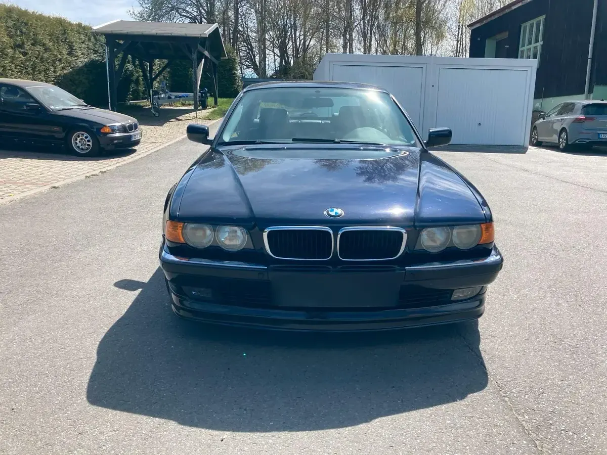 Gebraucht BMW 730 184 PS (135 kW) 1998 Blau Limousine