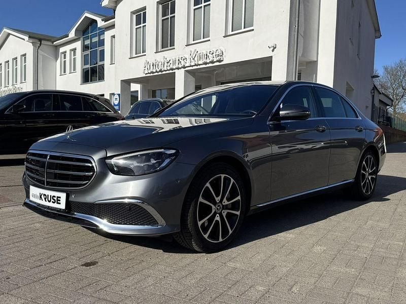 Gebraucht Mercedes E450 Luxury 367 PS (269 kW) 2022 Grau Limousine