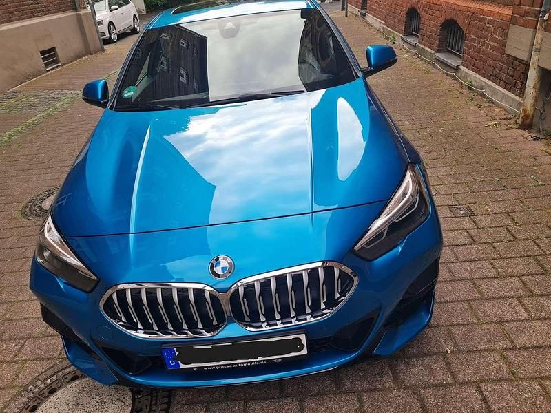 Blau Gebraucht 2023 BMW 220 M Sport Coupé | 32.950 € (Fairer Preis) - Bild 1/4
