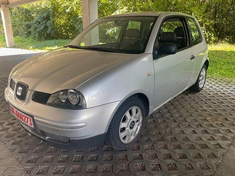 Silber Gebraucht 2004 Seat Arosa Prima Kleinwagen | 1.300 € (Fairer Preis) - Bild 1/4
