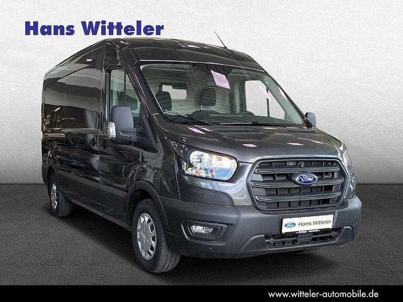 Gebraucht Ford Transit Trend 131 PS (96 kW) 2025 Grau Van / Kleinbus