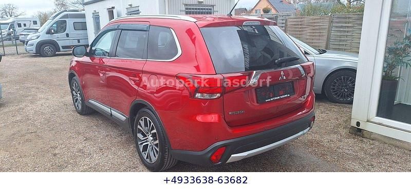 Gebraucht Mitsubishi Outlander Top 150 PS (110 kW) 2016 Rot SUV