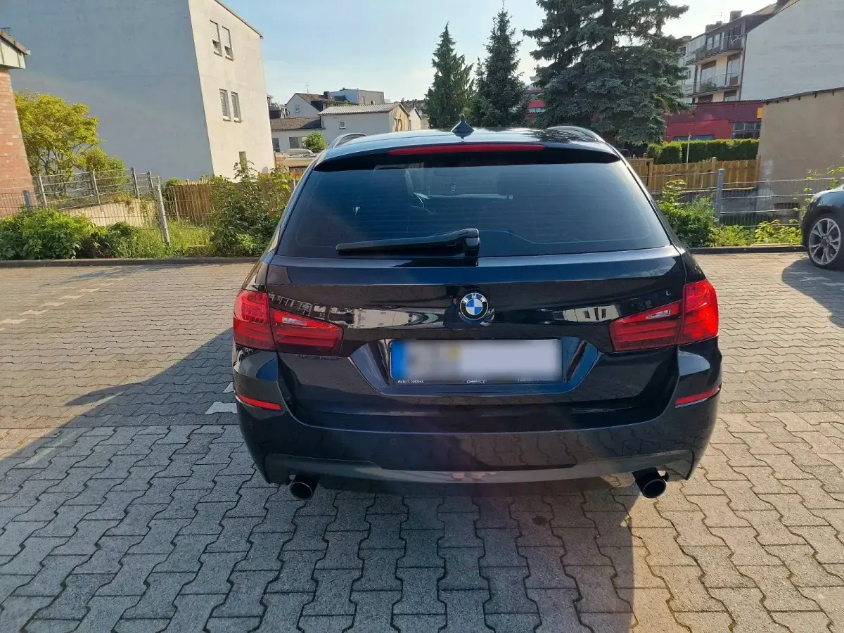 Gebraucht BMW 535 M Sport 313 PS (230 kW) 2014 Schwarz Kombi