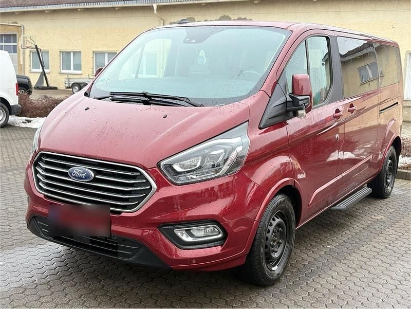 Gebraucht Ford Transit 185 PS (136 kW) 2020 Rot Van / Kleinbus