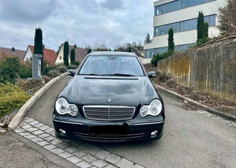 Gebraucht Mercedes C230 204 PS (150 kW) 2005 Schwarz Limousine
